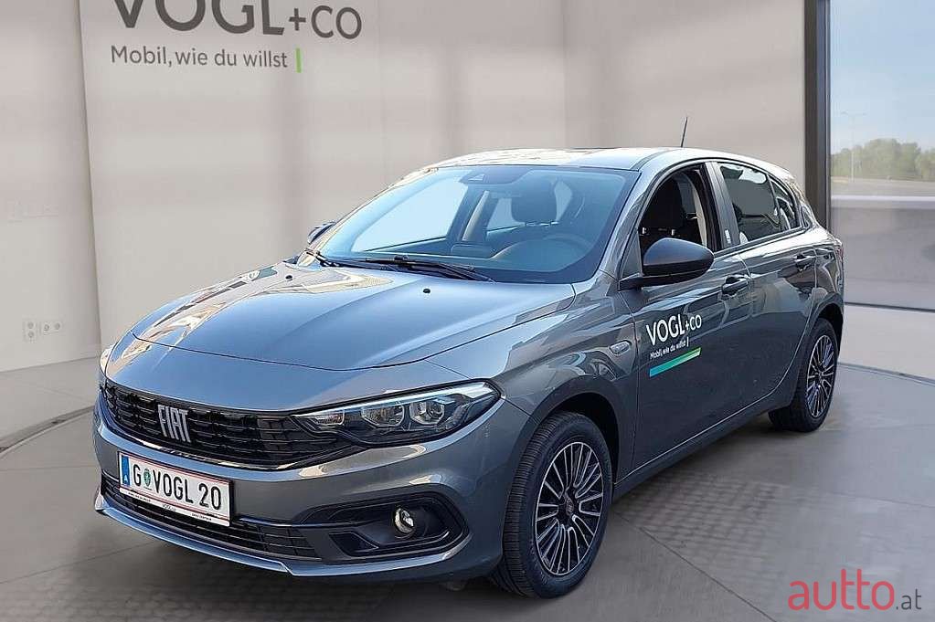 2022' Fiat Tipo photo #1