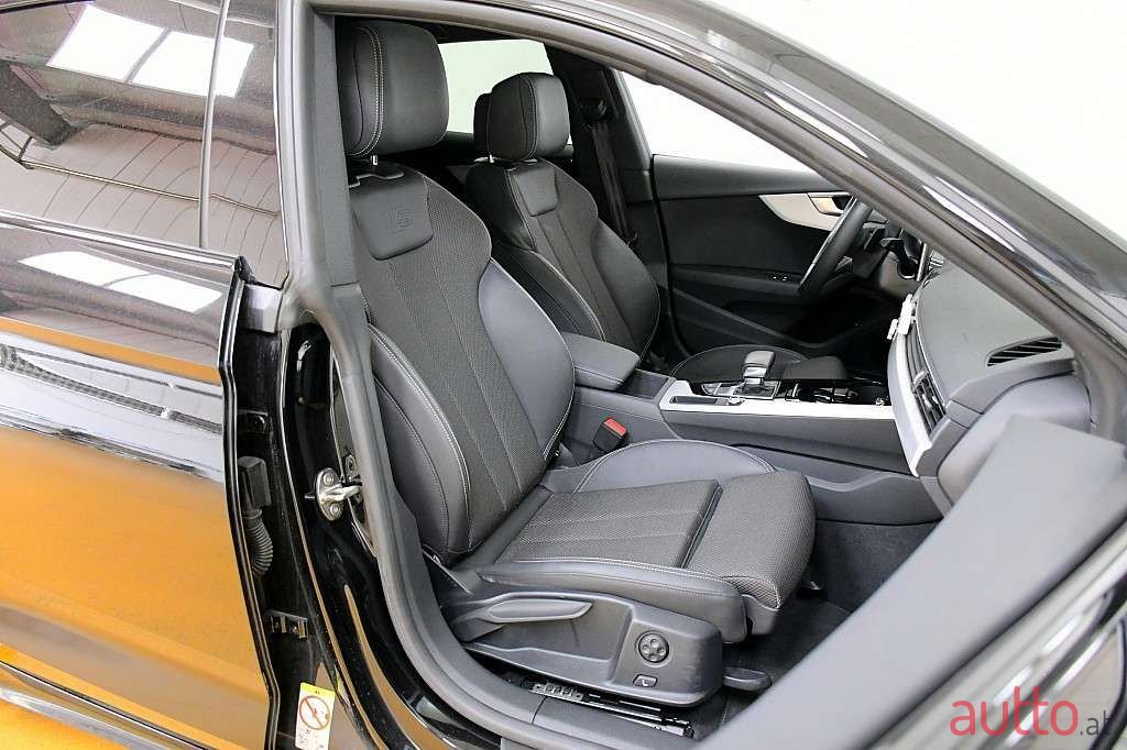 2023' Audi A5 photo #5