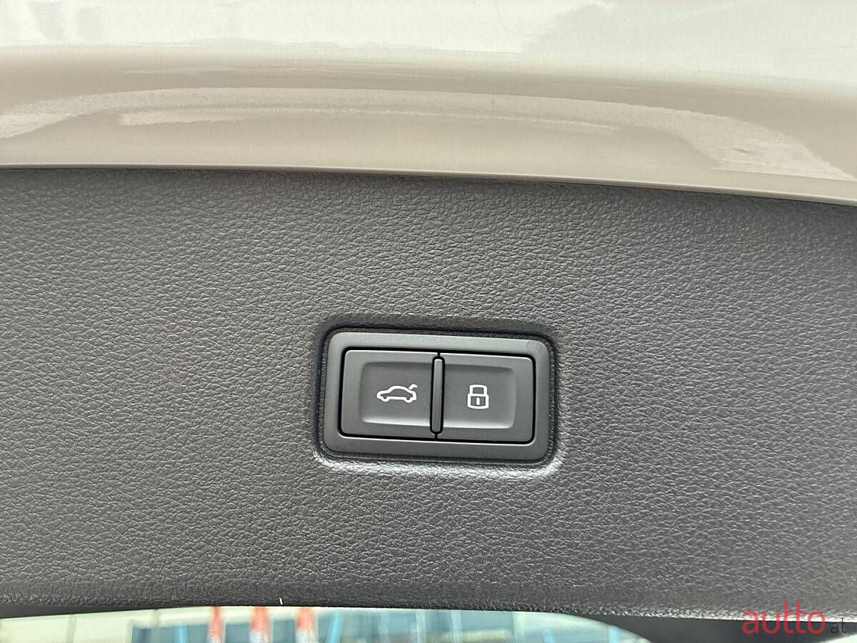 2024' Audi Q5 photo #6