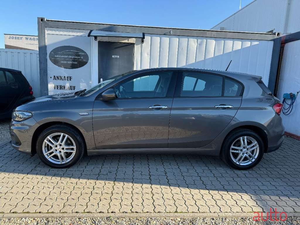 2016' Fiat Tipo photo #6