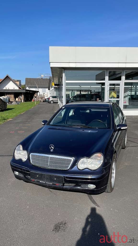 2001' Mercedes-Benz C-Klasse photo #5