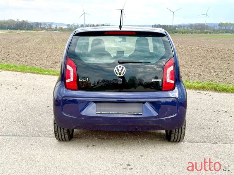 2015' Volkswagen Up! photo #6