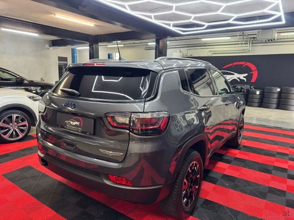 2022' Jeep Compass photo #4