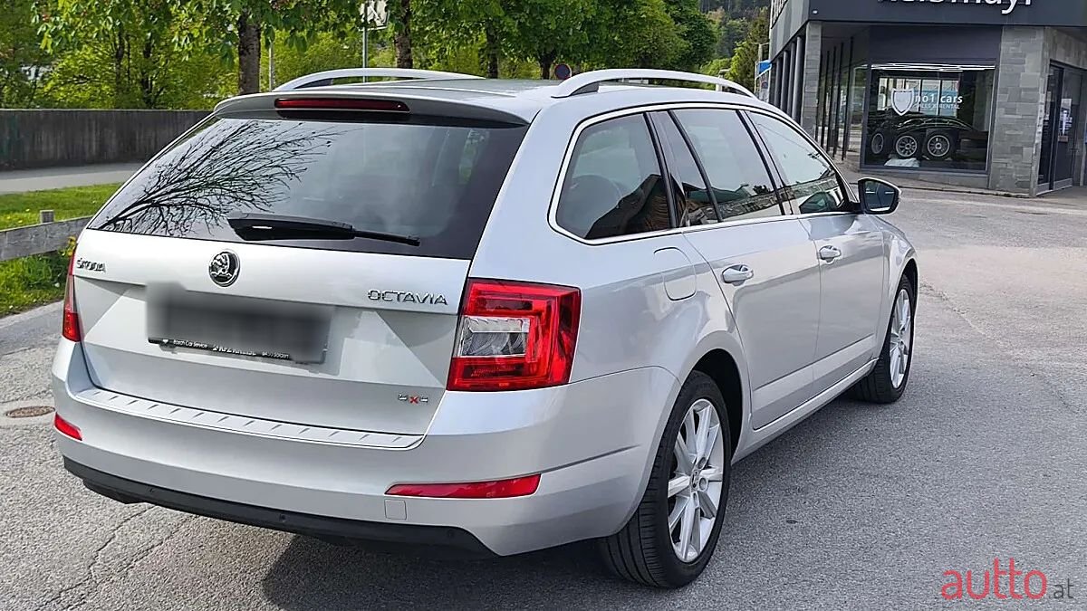 2015' Skoda Octavia photo #5