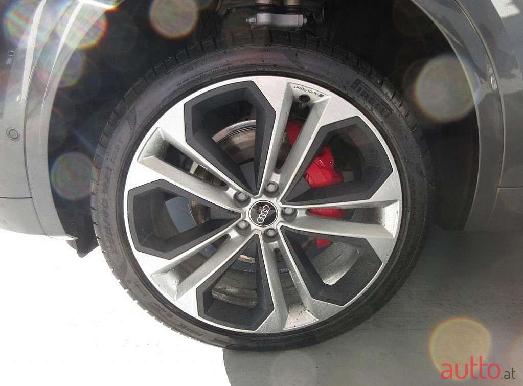 2023' Audi Q5 photo #5