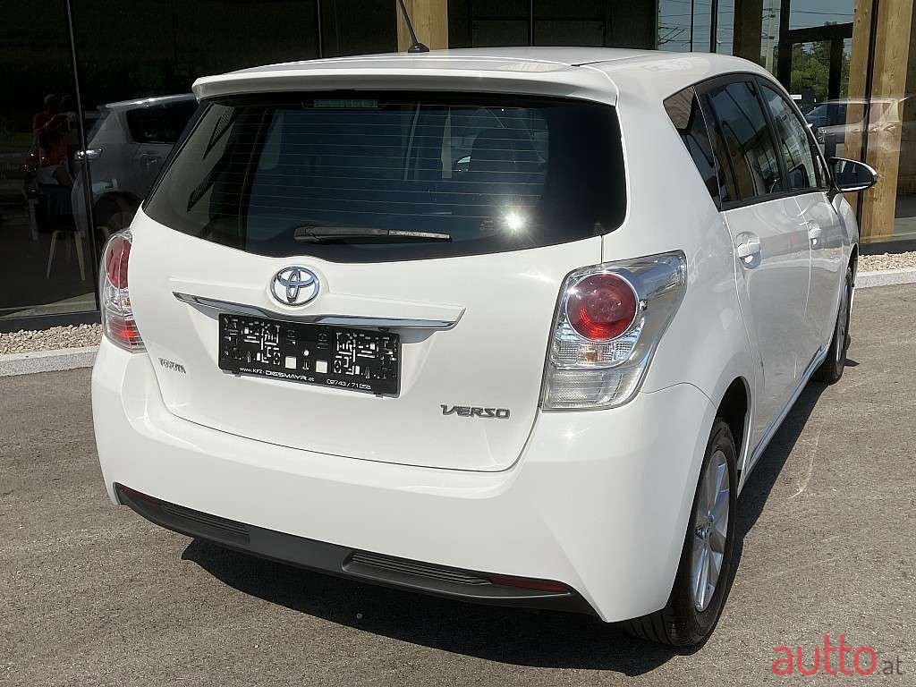 2016' Toyota Verso photo #5