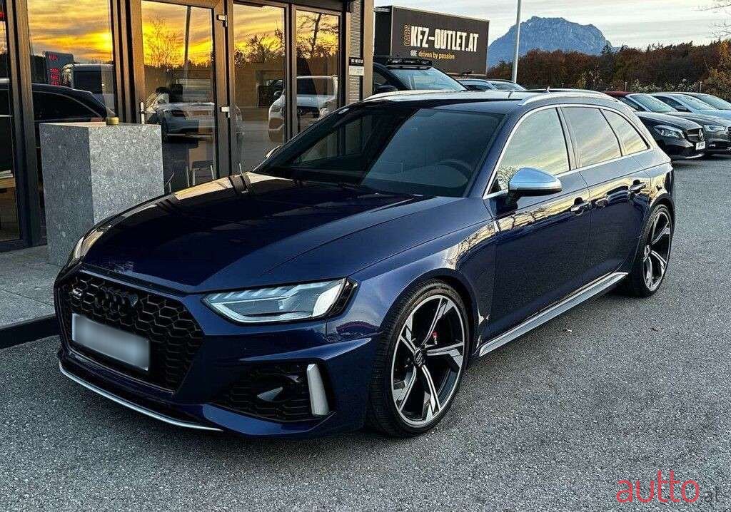 2020' Audi A4 photo #5
