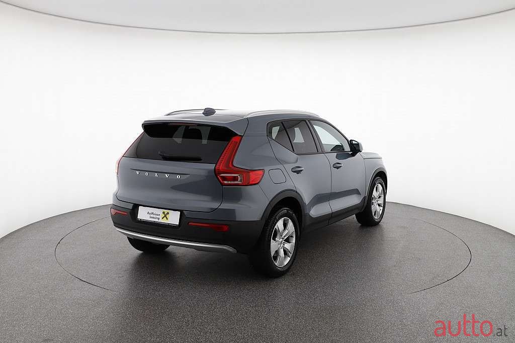 2019' Volvo Xc40 photo #4
