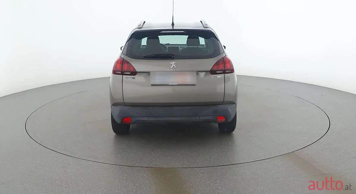 2017' Peugeot 2008 photo #4