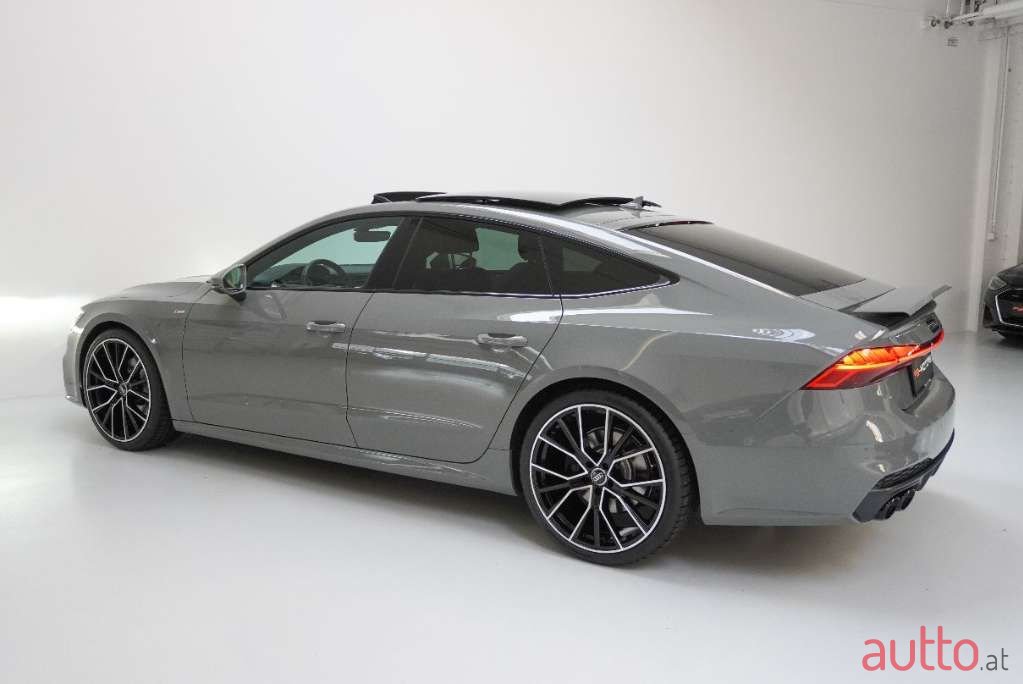 2019' Audi A7 photo #4