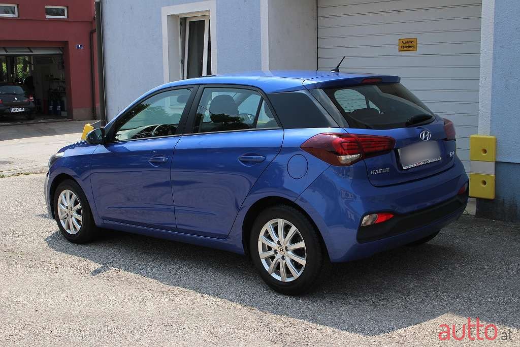 2009' Hyundai i20 photo #6