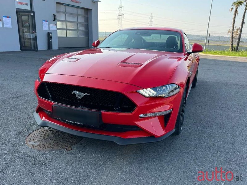 2019' Ford Mustang photo #2