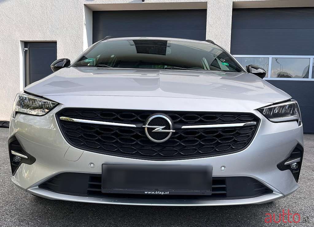 2021' Opel Insignia photo #4