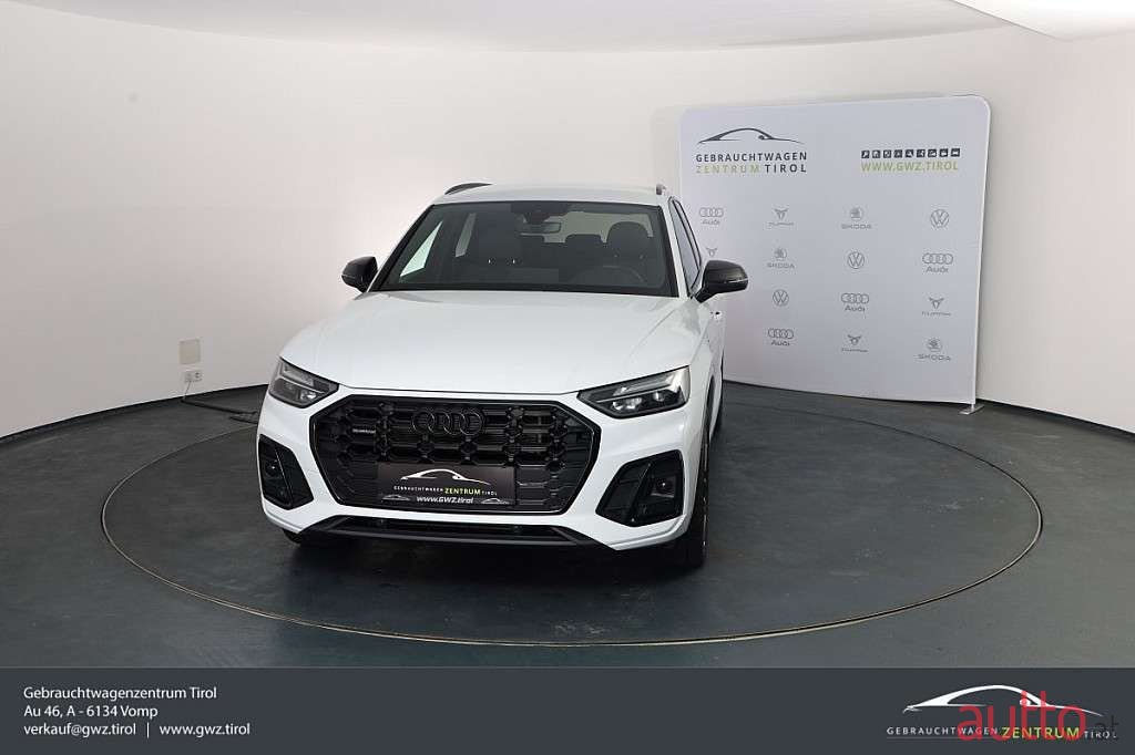 2022' Audi Q5 photo #2