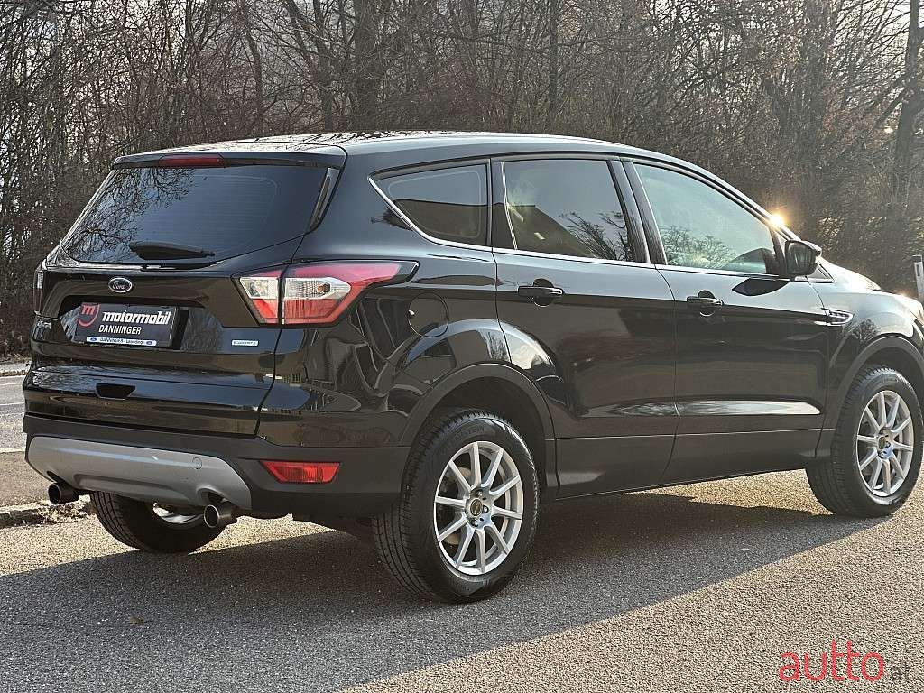 2017' Ford Kuga photo #4