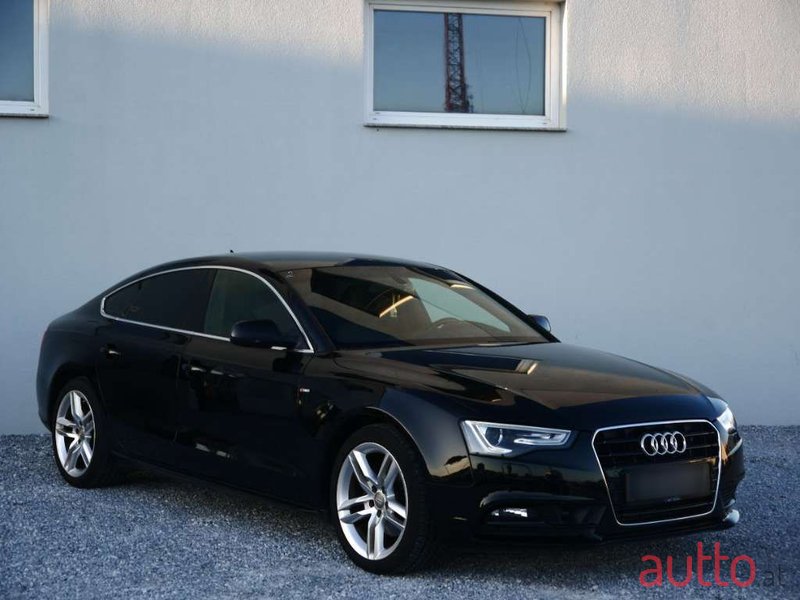 2012' Audi A5 photo #2
