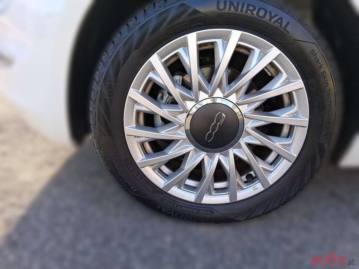 2022' Fiat 500 photo #3