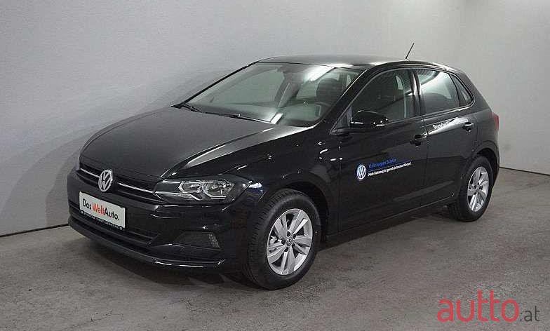 2019' Volkswagen Polo photo #1
