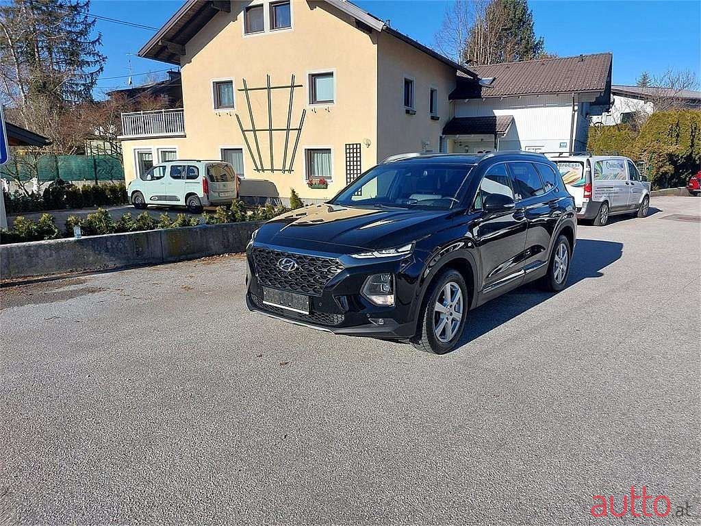 2019' Hyundai Santa Fe photo #1