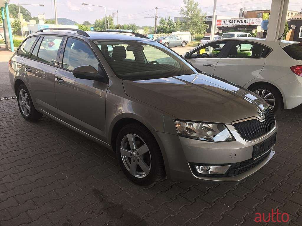 2015' Skoda Octavia photo #2