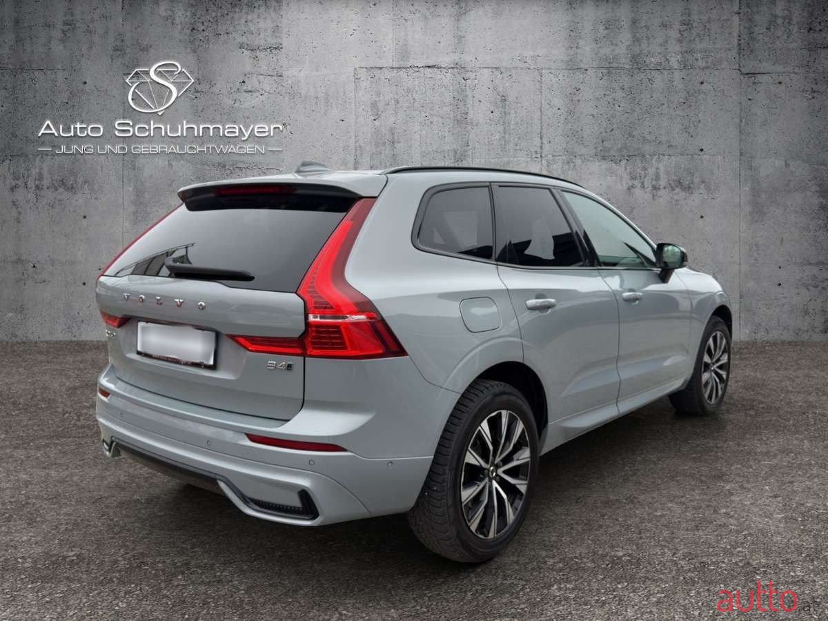 2023' Volvo XC60 photo #5