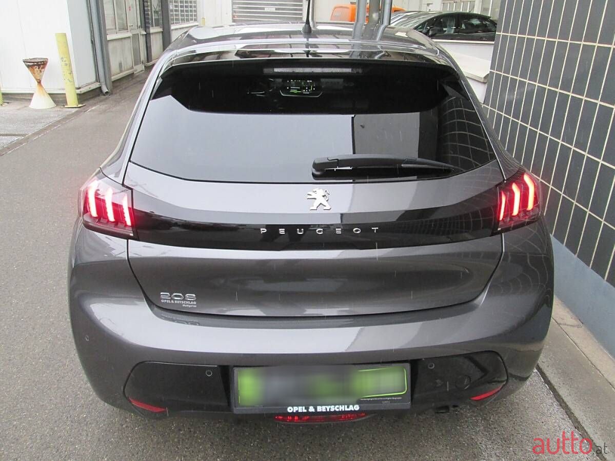 2023' Peugeot 208 photo #5