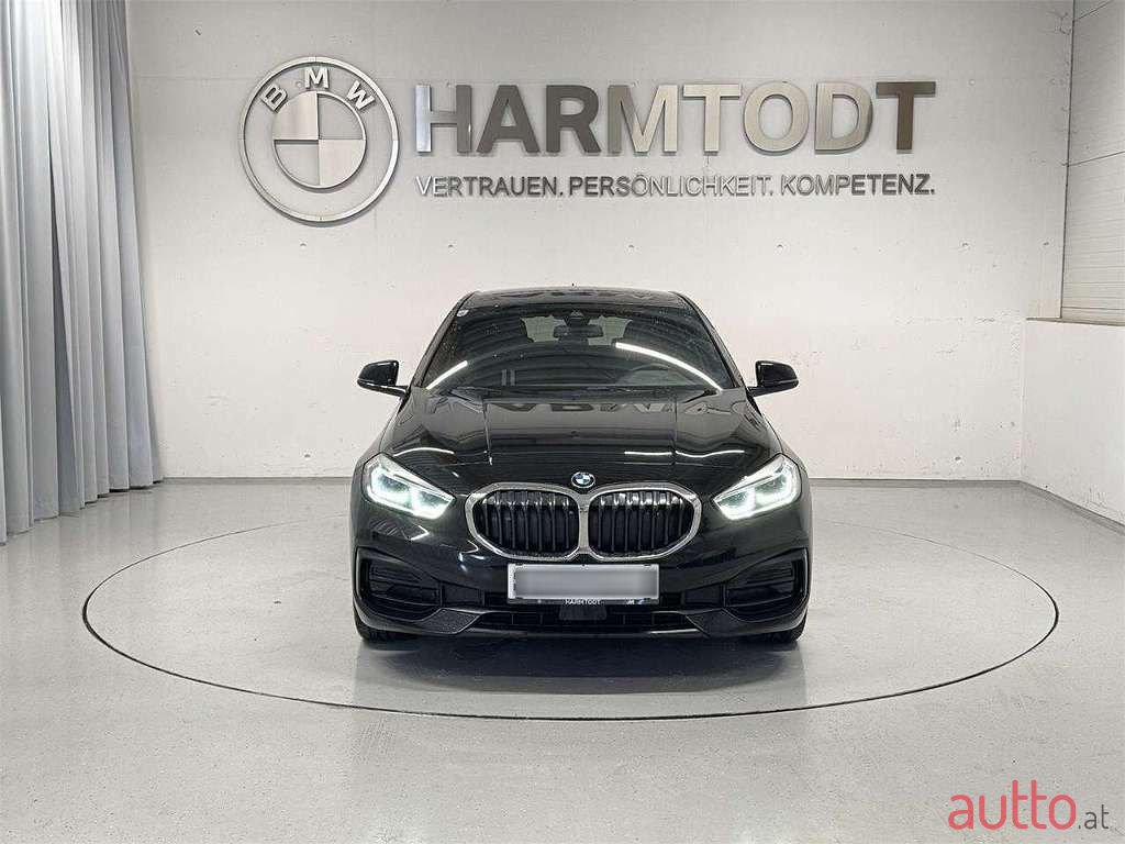 2022' BMW 1Er-Reihe photo #4