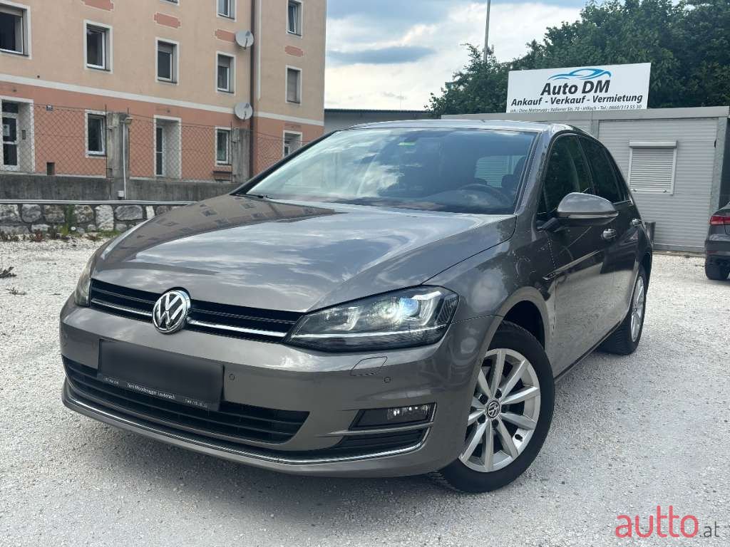 2015' Volkswagen Golf photo #1