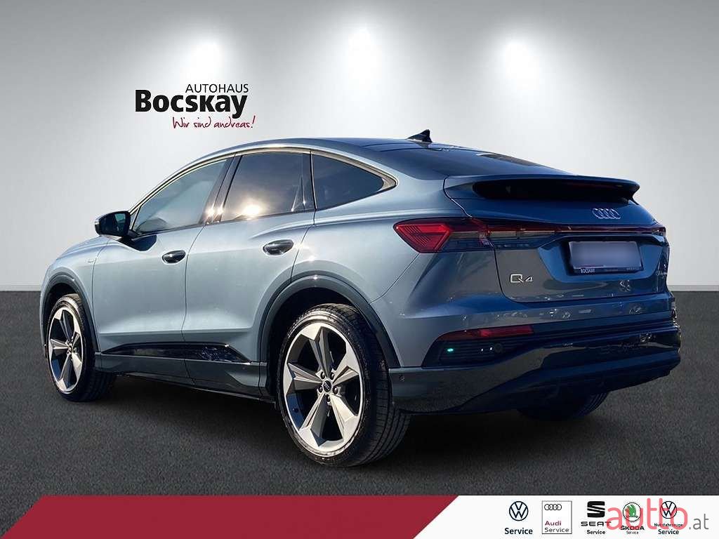 2023' Audi Q4 photo #4