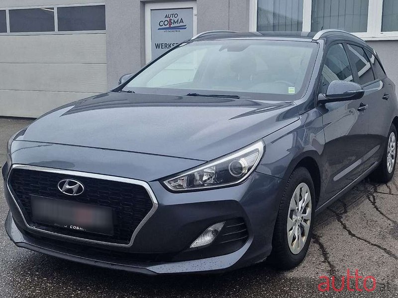 2018' Hyundai i30 photo #3