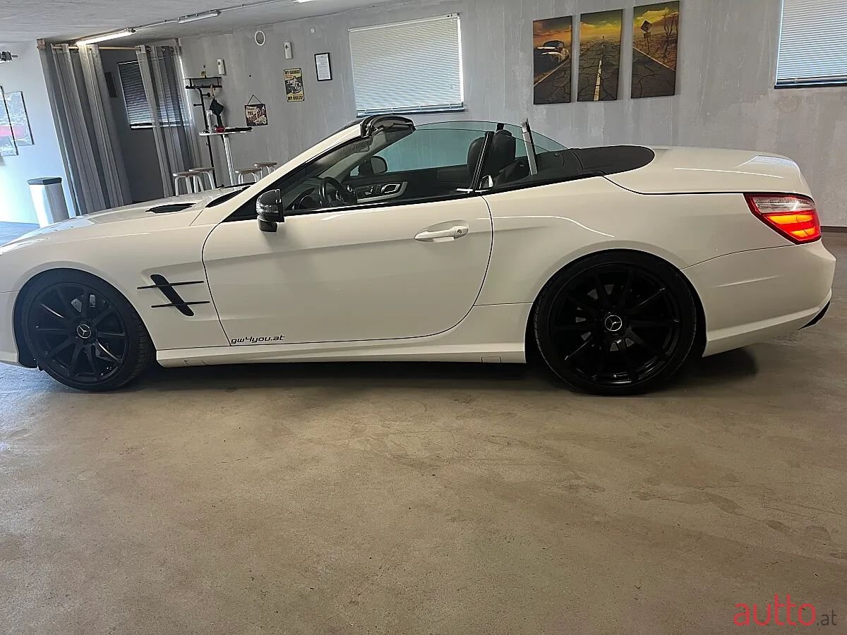 2012' Mercedes-Benz Sl-Klasse photo #2