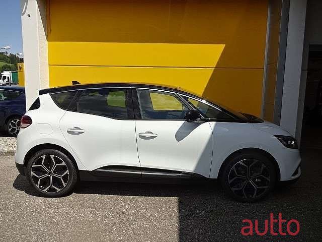 2022' Renault Scenic photo #2