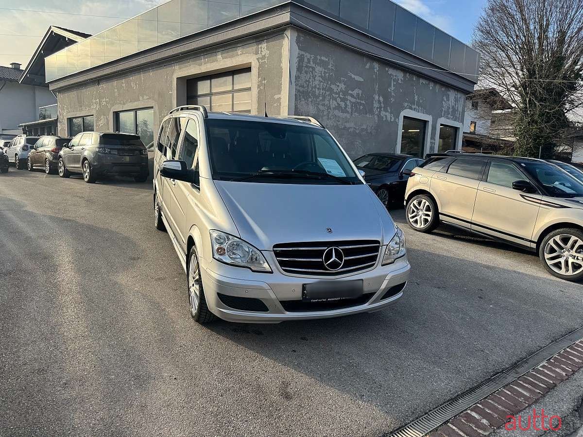 2014' Mercedes-Benz Viano photo #6