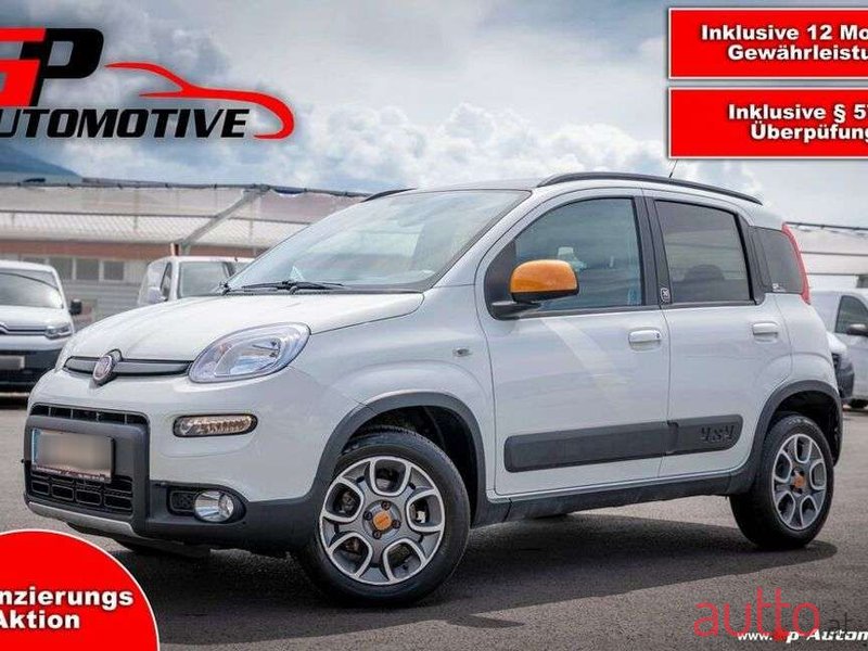 2014' Fiat Panda photo #1