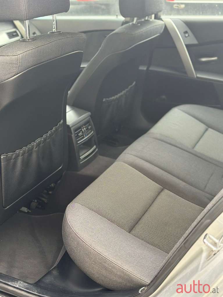 2004' BMW 5Er-Reihe photo #5