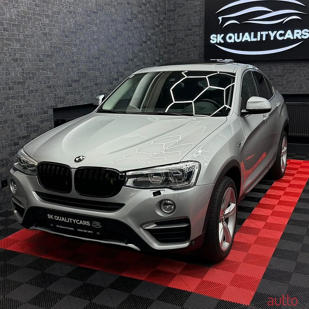 2017' BMW X4 photo #2