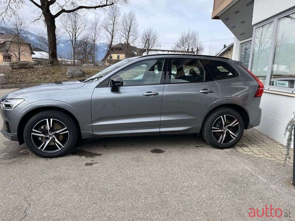 2019' Volvo XC60 photo #4
