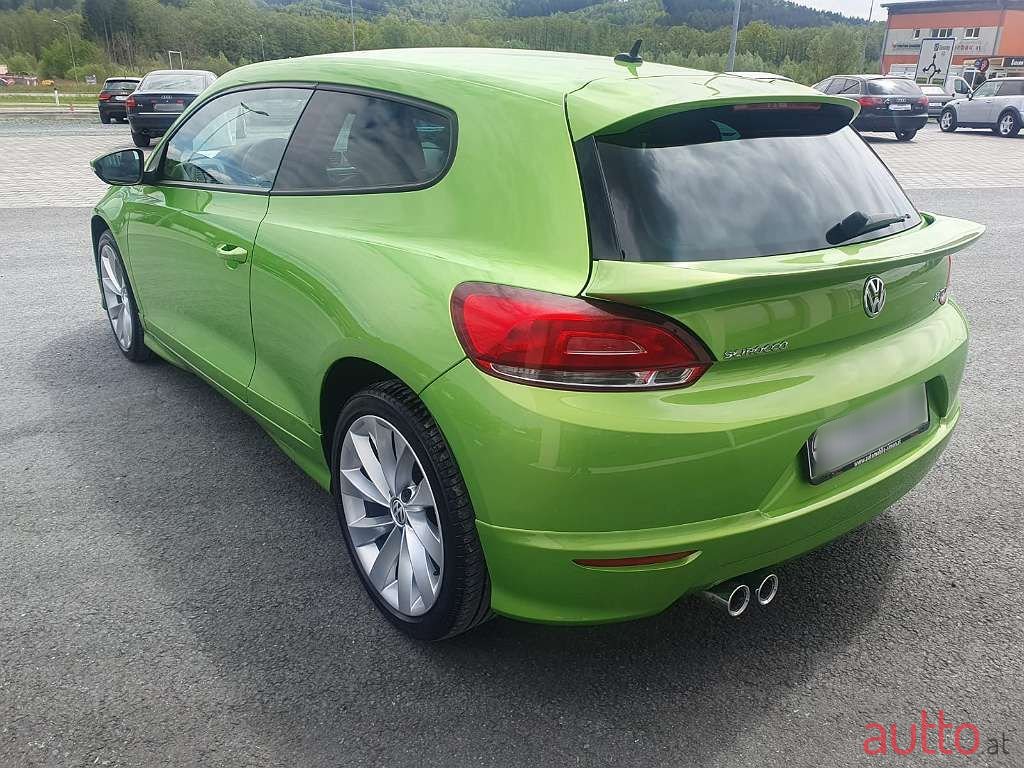 2009' Volkswagen Scirocco photo #2