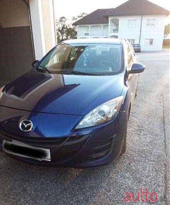 2010' Mazda Mazda3 photo #1