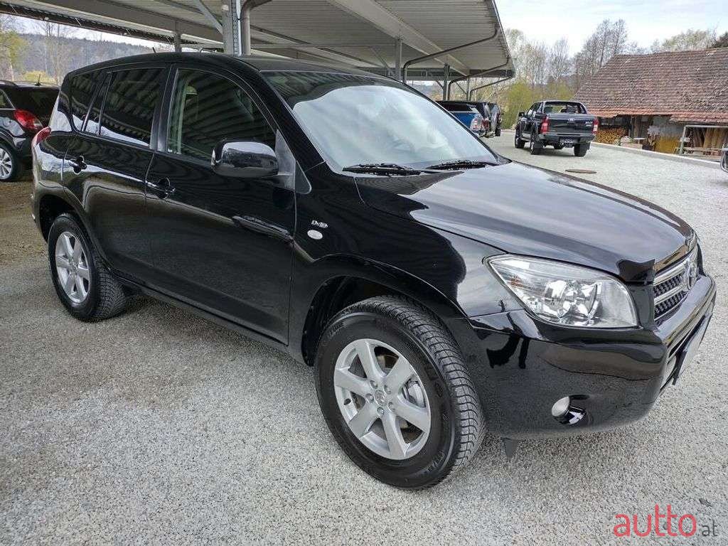 2008' Toyota RAV4 photo #4