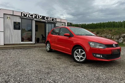 2011' Volkswagen Polo