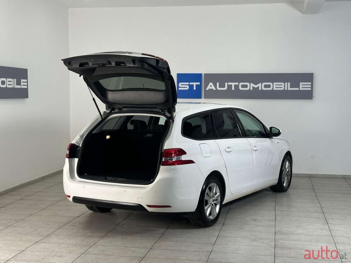 2018' Peugeot 308 photo #4