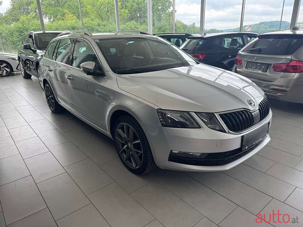 2018' Skoda Octavia photo #2
