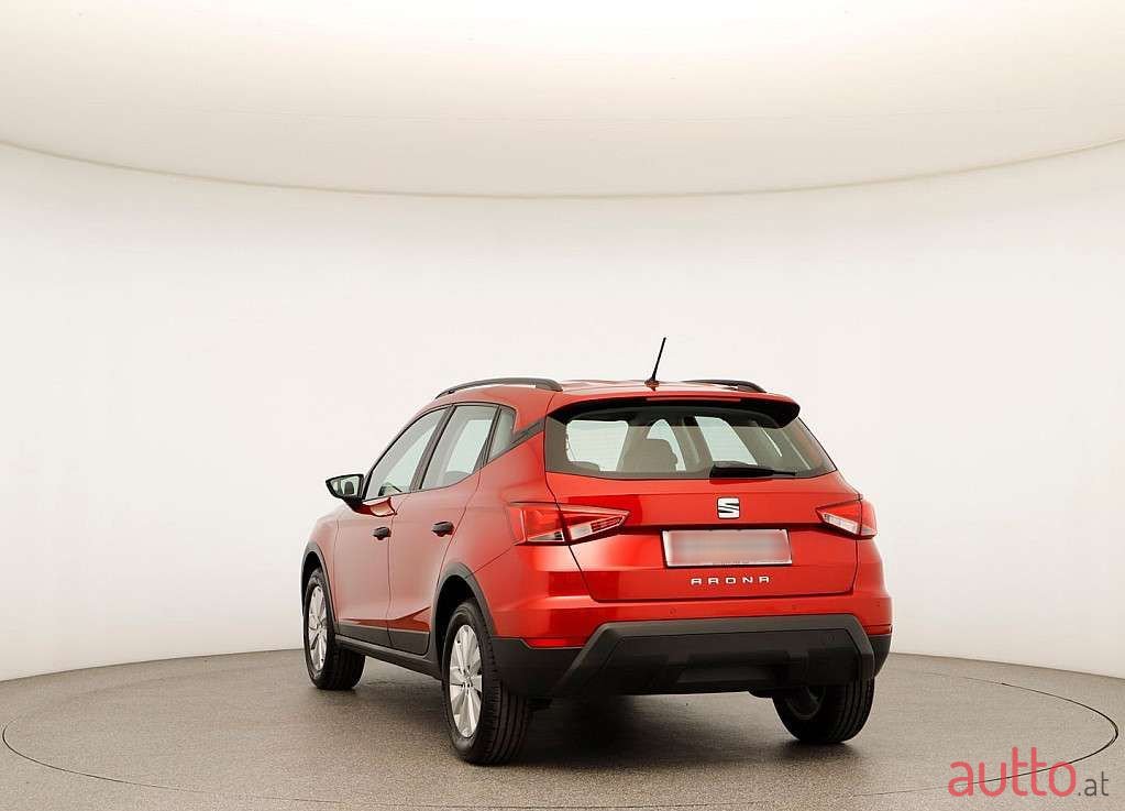 2018' SEAT Arona photo #4