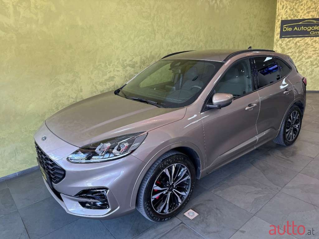 2020' Ford Kuga photo #5