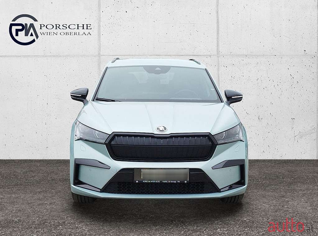 2023' Skoda Enyaq photo #2