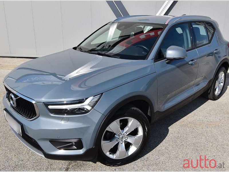 2019' Volvo XC40 photo #5