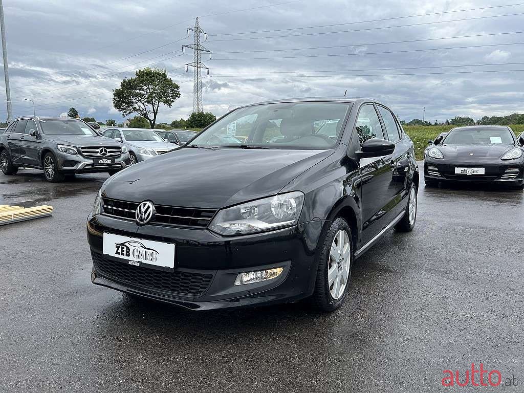 2012' Volkswagen Polo photo #3