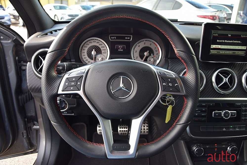 2014' Mercedes-Benz A-Klasse photo #5
