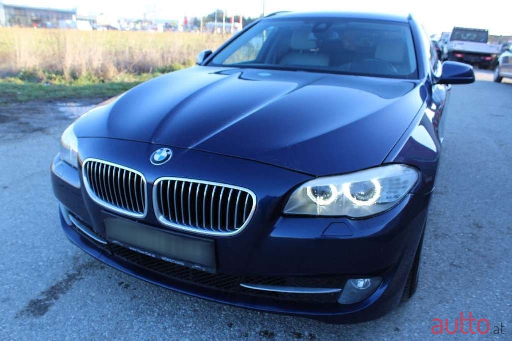 2012' BMW 5Er-Reihe photo #2